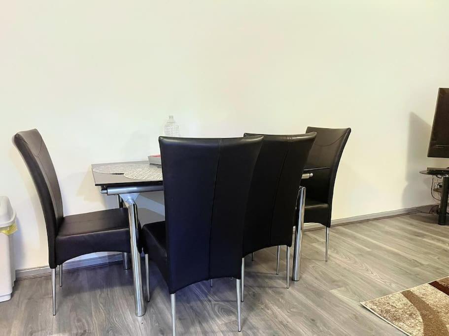 Lovely 3 Bed Ground Floor Apartment Near Qe Hospital Harborne Birmingham New Exterior photo